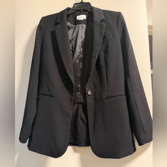 Cartier Jackets & Blazers - Cartier Uniformes Black Single-Button Blazer Size 36